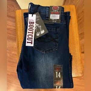 Cowgirl Tuff Girl’s Indigo Bootcut Jeans.  Size 14. NWT.